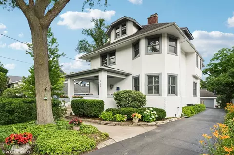 605 Lincoln Ave, Winnetka, IL 60093