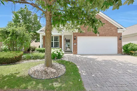 13343 Bluebird Ln, Huntley, IL 60142
