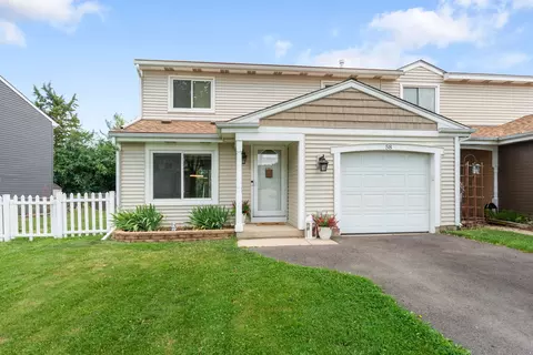 58 Stonefield Dr, Glendale Heights, IL 60139