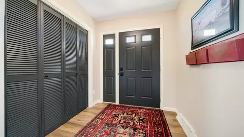 Entry Way - 1195 Atkinson Rd, Harmon, IL 61042 photo 2 of 5