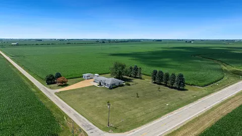View/Area - 1195 Atkinson Rd, Harmon, IL 61042 photo 5 of 5