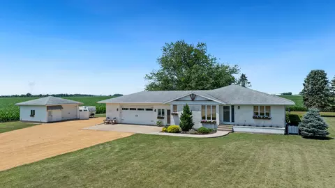 Exterior - 1195 Atkinson Rd, Harmon, IL 61042 photo 8 of 11