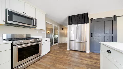 Kitchen - 1195 Atkinson Rd, Harmon, IL 61042 photo 4 of 4