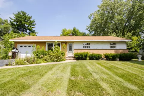 5414 May Ave, Richmond, IL 60071