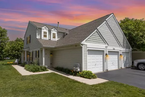 2211 Water Leaf Ct #204, Naperville, IL 60564