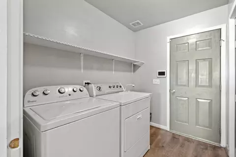 Other - 516 Madison Ln, Elgin, IL 60123 photo 2 of 5