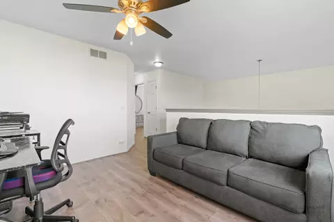 Other - 516 Madison Ln, Elgin, IL 60123 photo 4 of 5