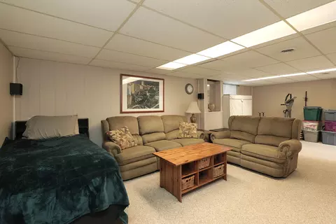 1001 Longaker Rd, Northbrook, IL 60062 photo 12
