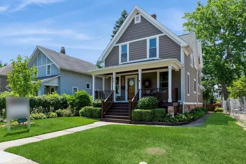 404 S Cumberland Ave, Park Ridge, IL 60068