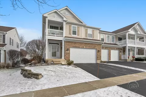 515 Cannon Dr, Geneva, IL 60134