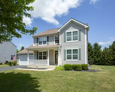 220 Stearn Dr, Genoa, IL 60135