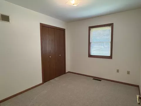 532 E 2nd St, Herscher, IL 60941 photo 20