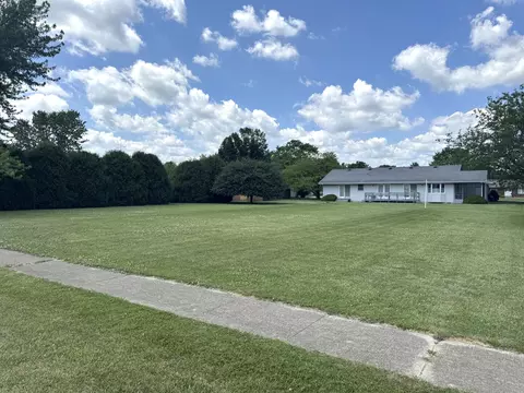 532 E 2nd St, Herscher, IL 60941 photo 31