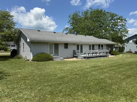 532 E 2nd St, Herscher, IL 60941 photo 29