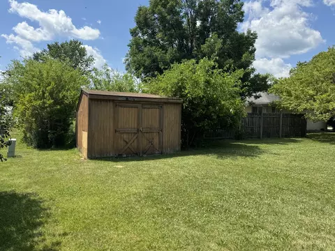 532 E 2nd St, Herscher, IL 60941 photo 30