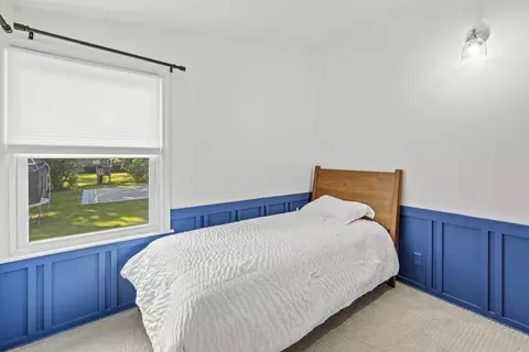Bedroom - 620 Crest St, Wheaton, IL 60187 photo 6 of 6