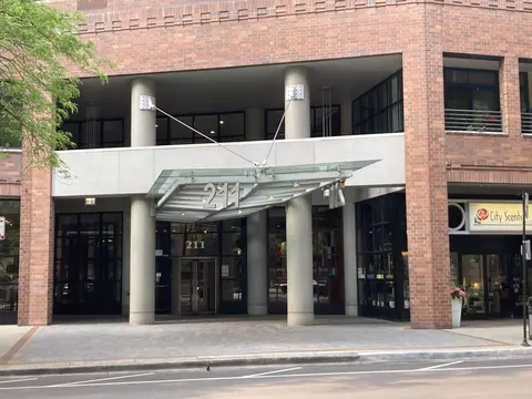 211 E Ohio St #2901, Chicago, IL 60611