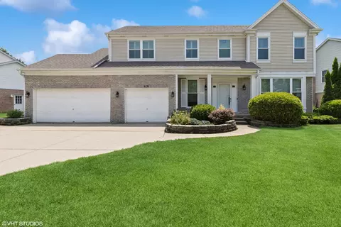 651 Longford Dr, Des Plaines, IL 60016