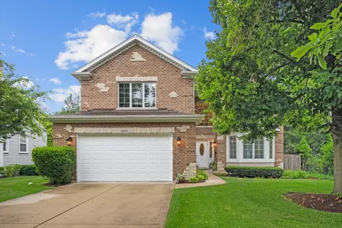 2210 Center Ave, Northbrook, IL 60062