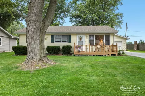 378 S Barbara Dr, Kankakee, IL 60901 photo 2
