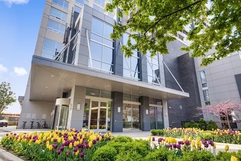 1901 S Calumet Ave #1008, Chicago, IL 60616