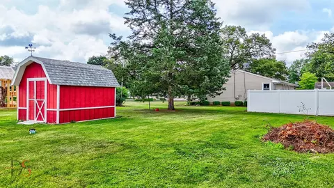 132 New St, Seneca, IL 61360 photo 6