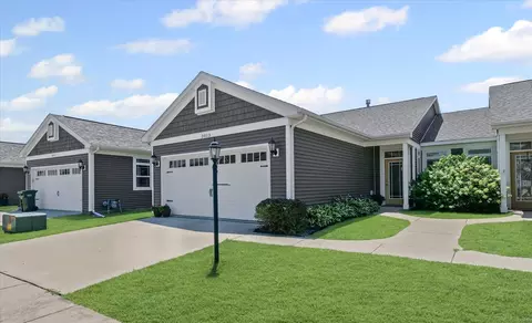 3013 E Stillwater Lndg #3013, Urbana, IL 61802