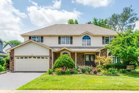 153 W Boardwalk Dr, Palatine, IL 60067