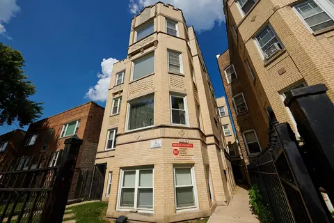6333 N Francisco Ave #2, Chicago, IL 60659