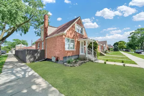 5301 S Hamlin Ave, Chicago, IL 60632