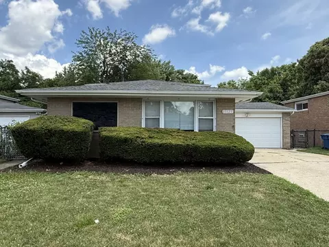 15125 Waterman Dr, South Holland, IL 60473