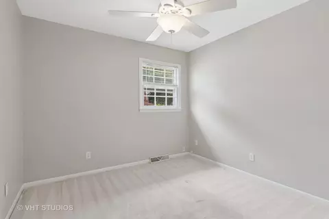 513 James Ct, Algonquin, IL 60102 photo 17