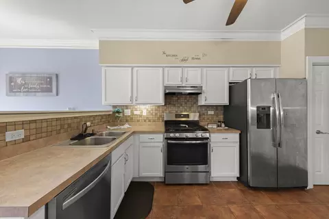 6928 Creekside Dr, Plainfield, IL 60586 photo 12