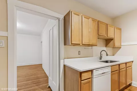 827 Forest Ave #2E, Evanston, IL 60202 photo 6