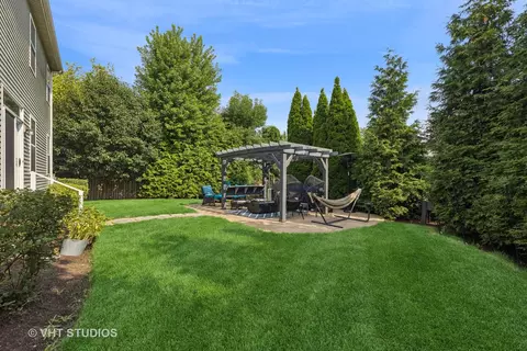 Exterior - 13733 Meadow Ln, Plainfield, IL 60544 photo 4 of 6