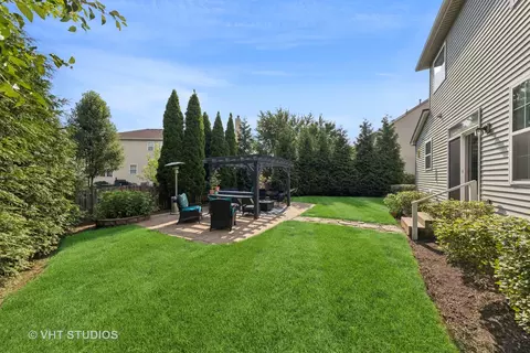 Exterior - 13733 Meadow Ln, Plainfield, IL 60544 photo 5 of 6