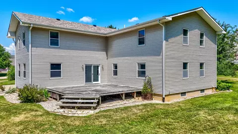 Exterior - 2940 E 1509th Rd, Ottawa, IL 61350 photo 3 of 6