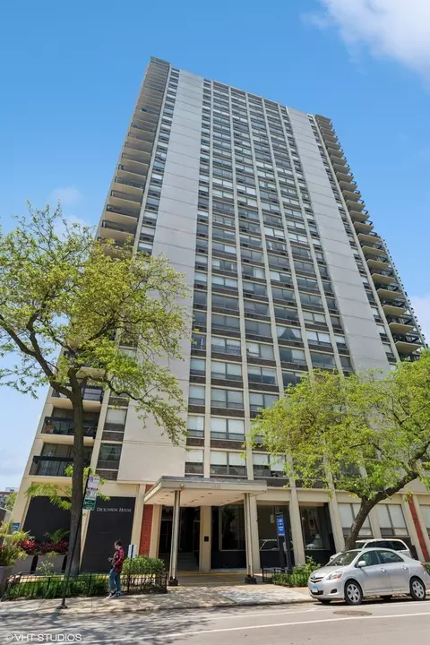 1355 N Sandburg Ter #408D, Chicago, IL 60610