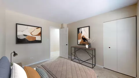 Bedroom - 4532 Topaz Dr, Hoffman Estates, IL 60192 photo 5 of 5
