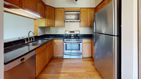 Kitchen - 4532 Topaz Dr, Hoffman Estates, IL 60192 photo 1 of 1