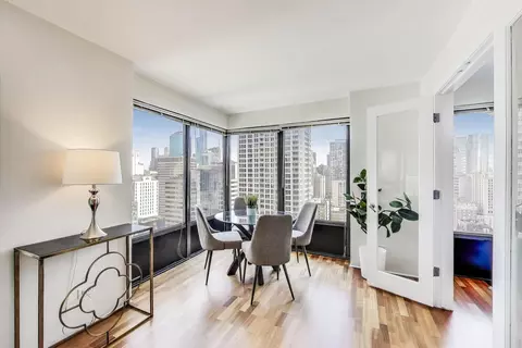 30 E Huron St #2602, Chicago, IL 60611 photo 7