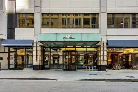 30 E Huron St #2602, Chicago, IL 60611 photo 2