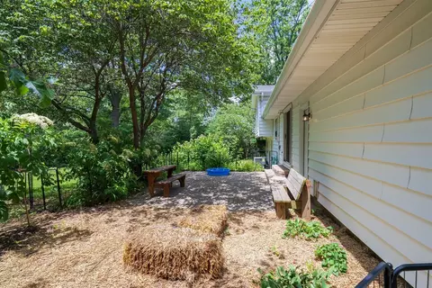 309 Victor Pl, Normal, IL 61761 photo 5