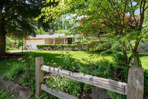 309 Victor Pl, Normal, IL 61761