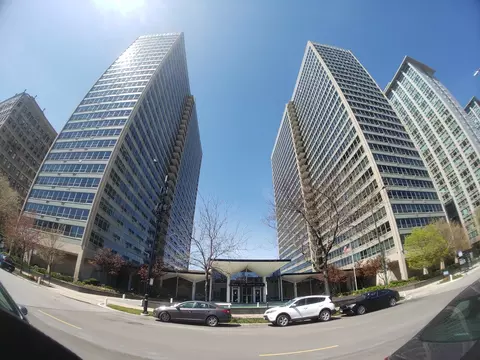 3550 N Lake Shore Dr #1210, Chicago, IL 60657
