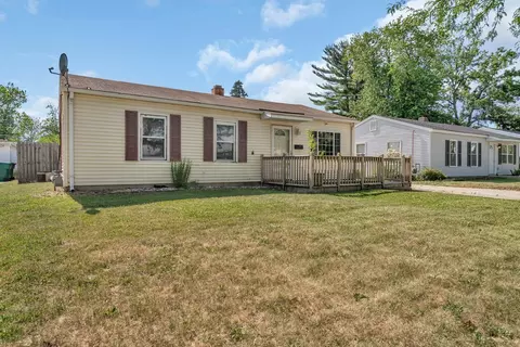 1017 Lilac Ln, Joliet, IL 60435