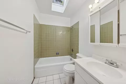 Bath - 2140 Baker St, Aurora, IL 60506 photo 2 of 2