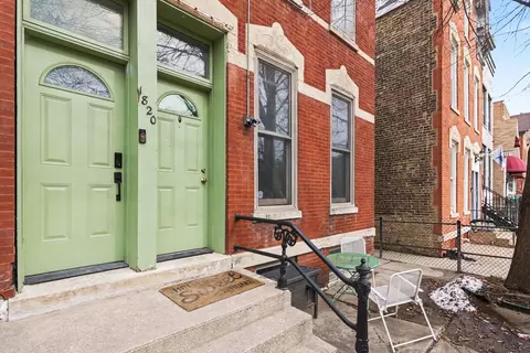Exterior - Undisclosed, Chicago, IL 60622 photo 2 of 3
