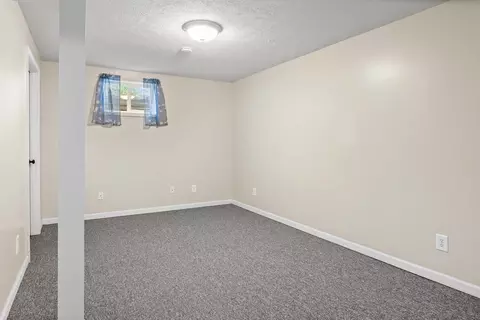 Bedroom - 2913 Fox Creek Rd, Bloomington, IL 61705 photo 5 of 5