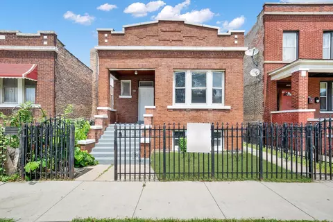 5322 W 22nd Pl, Cicero, IL 60804